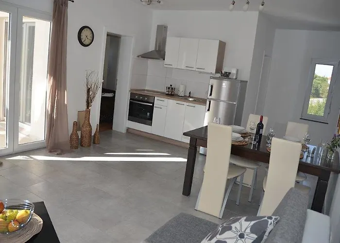 Marina Apartamento *